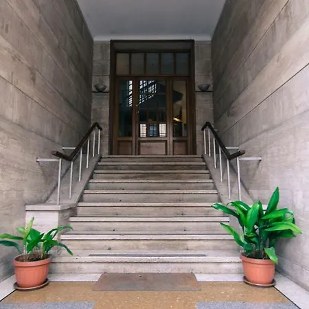 Residenza Manzoni * Rome
