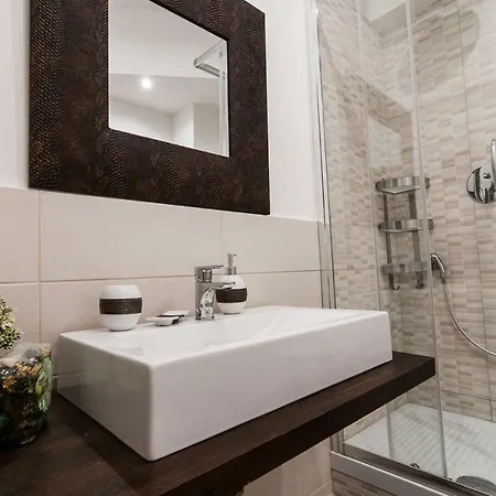 Residenza Manzoni Rome